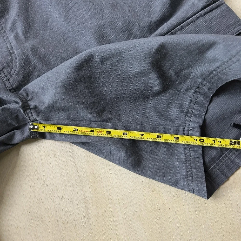Y2K Baggy Dickies Cargo Shorts Mens 42 Gray Relaxed Fit 10 Inseam Workwear